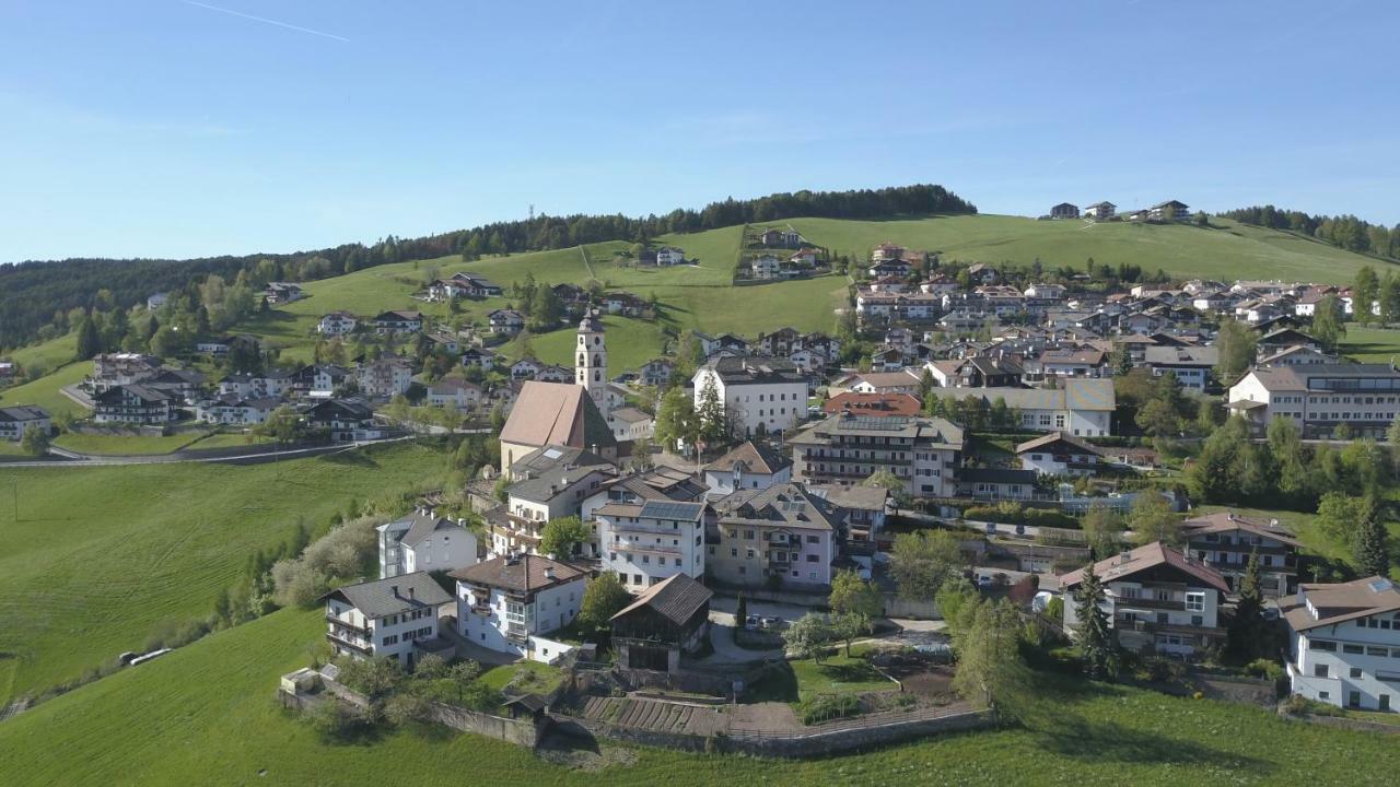 Gasthof Pension Roessl Nova Ponente Extérieur photo